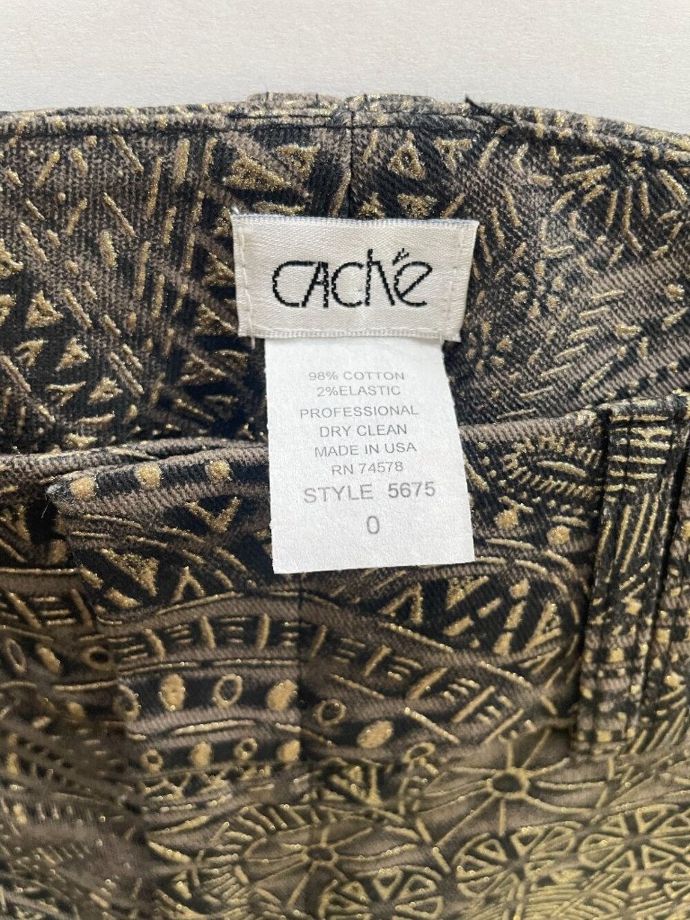 Cache Vintage Textured Gold Embossed Brown Luxe Women's Pants | Size 0 | EUC - Picture 2 of 11